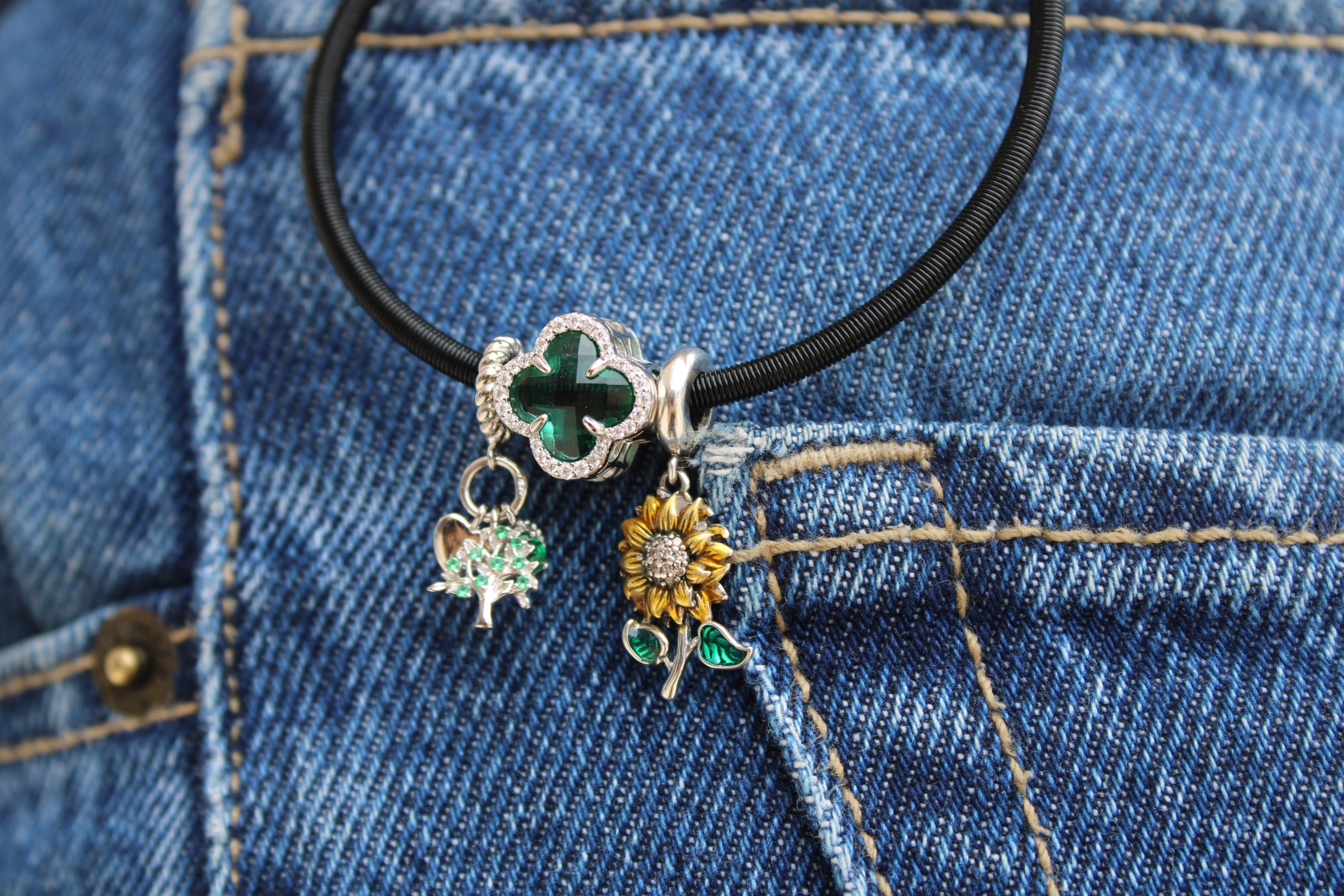 Μαύρη Βέργα Βραχιόλι – minimal, Ανθεκτική & Ευέλικτη